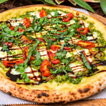 October Pizza Special: The Pesto Caprese