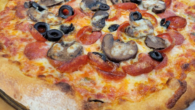 October Pizza Special: the New Yorker